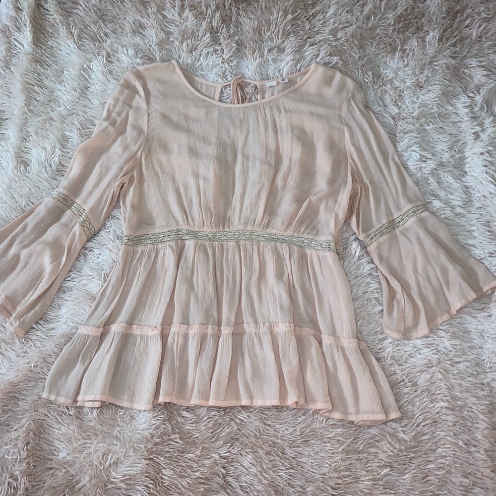 pink blouse